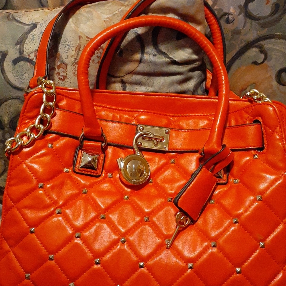 Michael kors purse